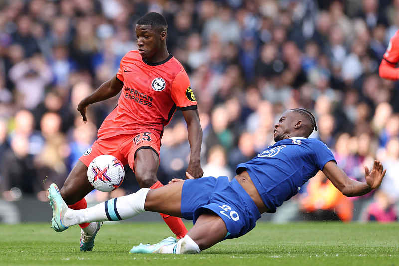 NG28- 切尔西训练开放日，集结日造点机会引欢呼，葡超在即，阵容厚度经受考验