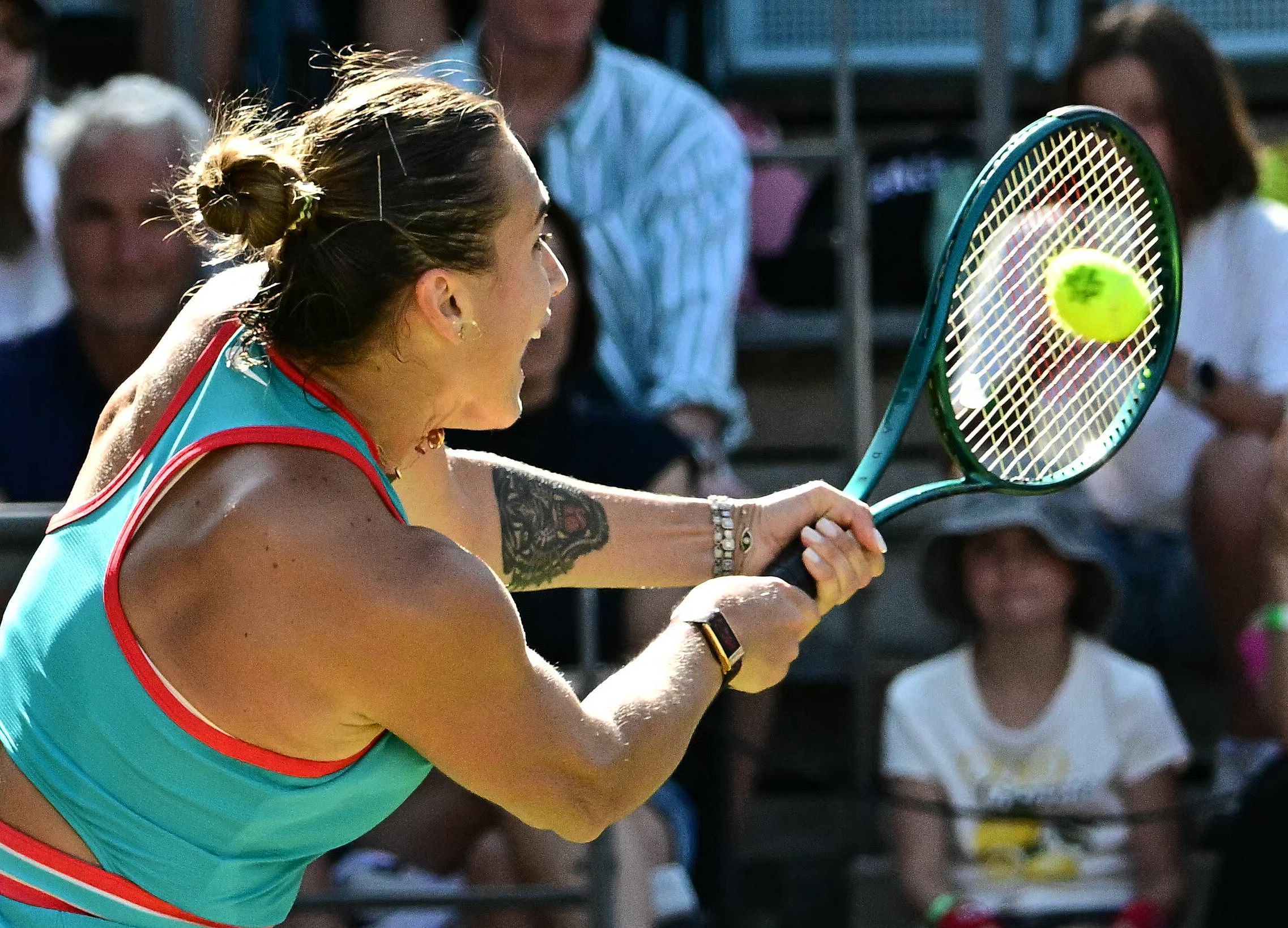 南宫28-德布劳内巅峰对决，费德勒与80激战TL分钟，回归赛场胜负难料！的简单介绍