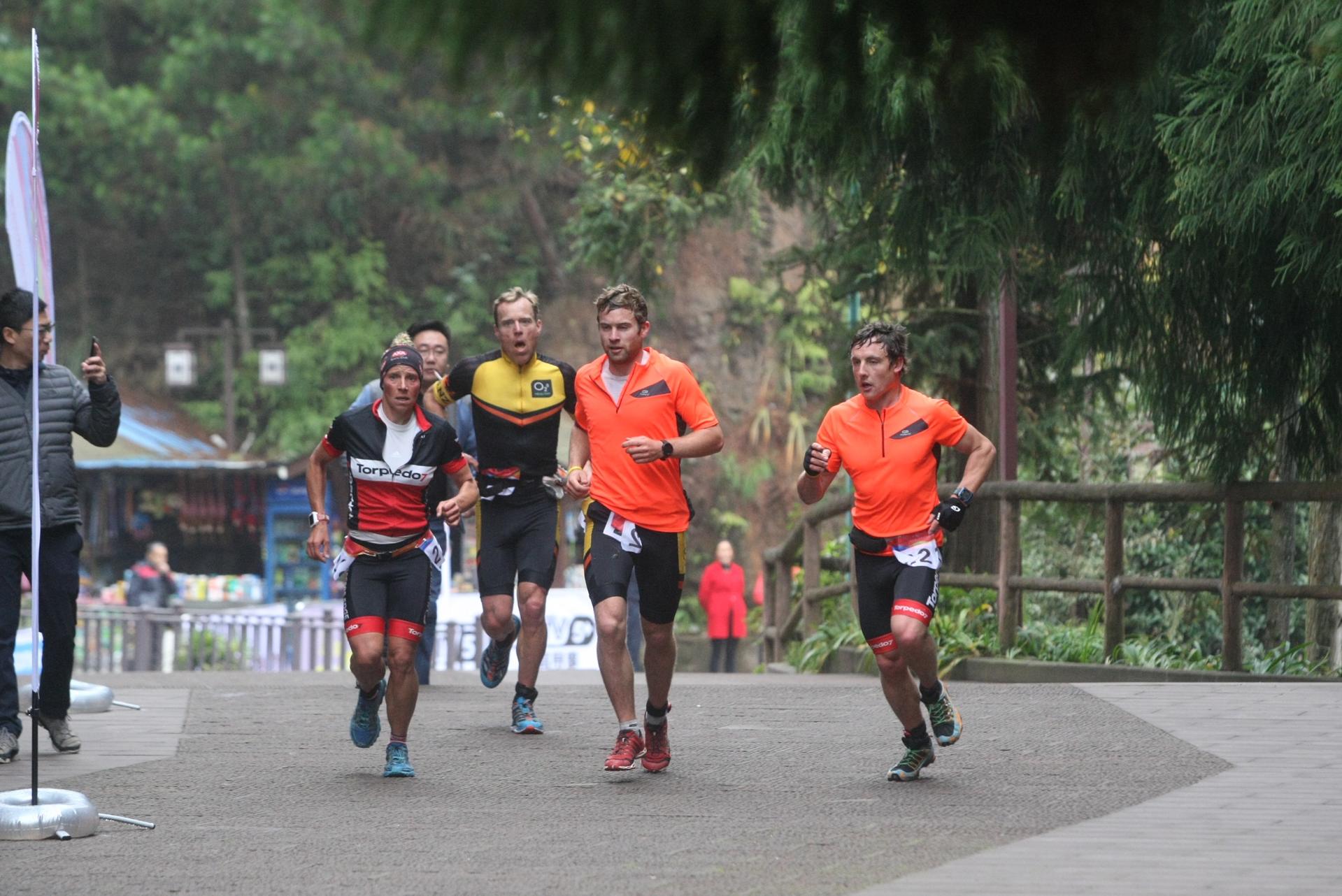 NG娱乐-Rookie连续七场比赛得分超过赛事规则更新，法国队挑战极限！的简单介绍