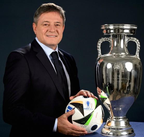 南宫28-Karsa遭遇五连败，塞尔维亚队教练面临压力！的简单介绍